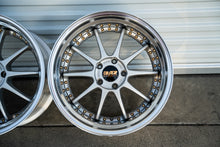 Load image into Gallery viewer, 18&quot; Blitz Technospeed Z1 [Step Lip] (Used Wheels Built to Order)
