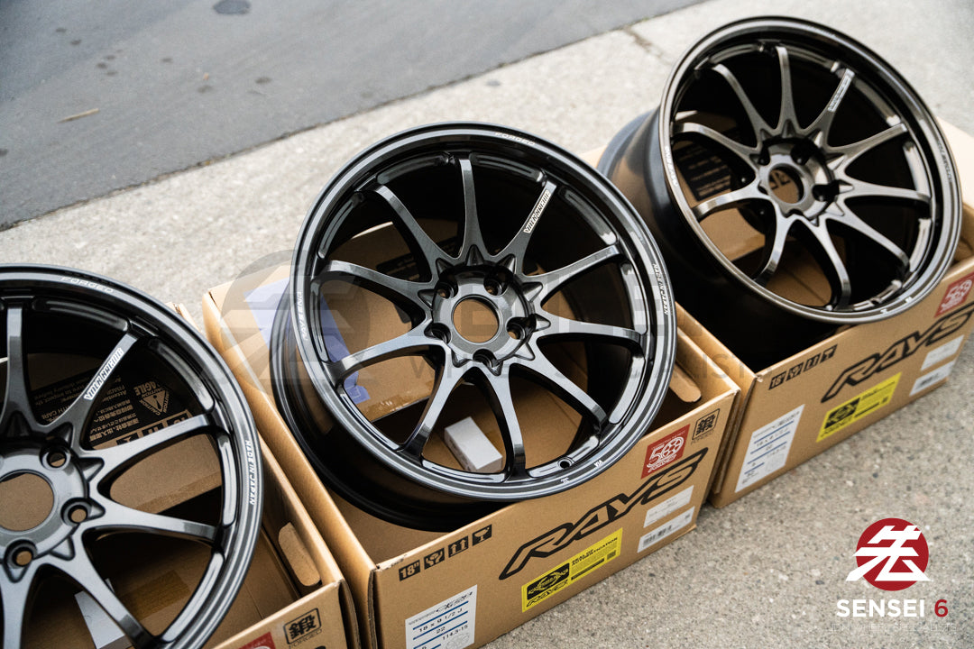 Volk CE28N-Plus / 18x9.5 +22 / 5x114.3 / ダイヤモンドダークガンメタル