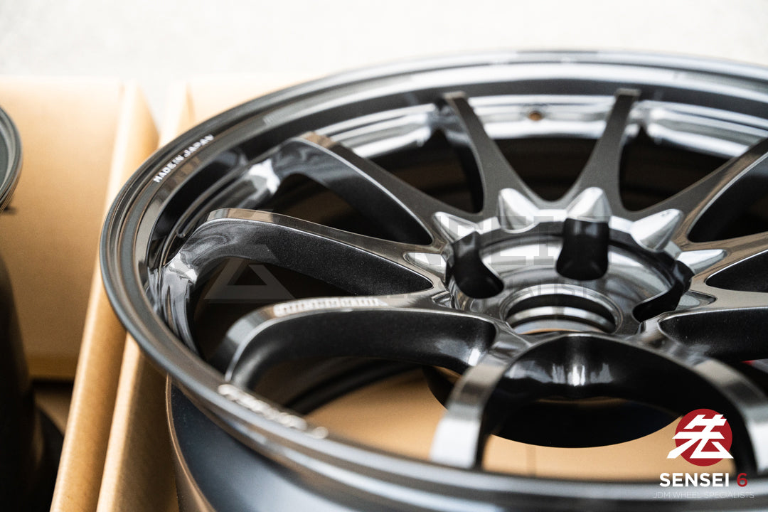Volk CE28N-Plus / 18x9.5 +22 / 5x114.3 / ダイヤモンドダークガンメタル