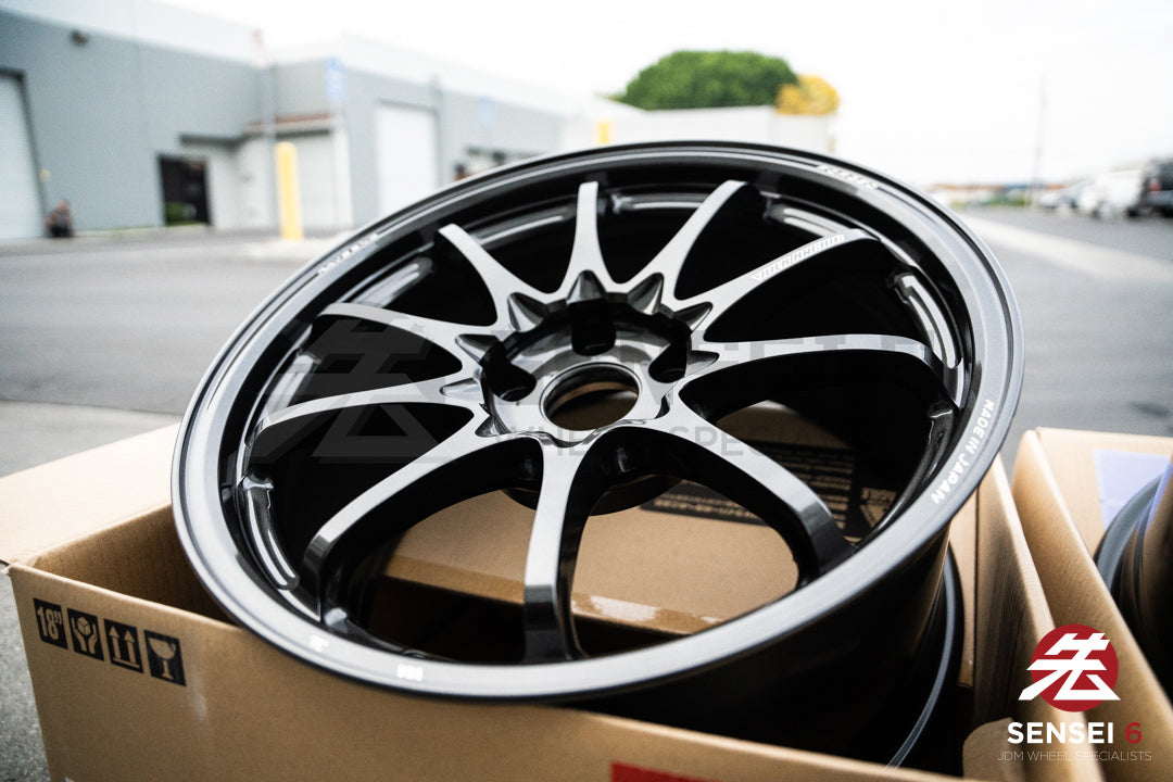 Volk CE28N-Plus / 18x9.5 +38 / 5x114.3 / ダイヤモンドダークガンメタル