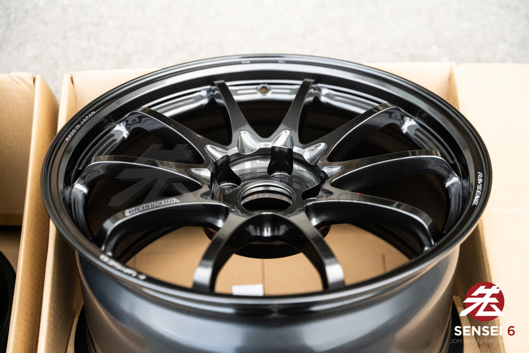 Volk CE28N-Plus / 18x9.5 +38 / 5x114.3 / ダイヤモンドダークガンメタル
