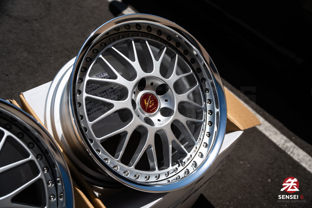 Work VS-XX / 18x9.5 +23, 18x10.5 +23 / 5x114.3 / Light Gray Silver