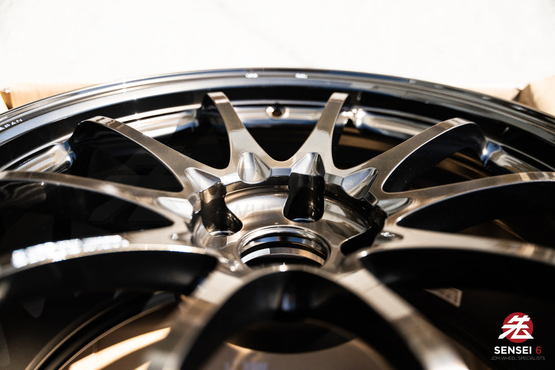 Volk CE28N-Plus / 18x9.5 +38 / 5x114.3 / Shining Bronze Metal (SZ)