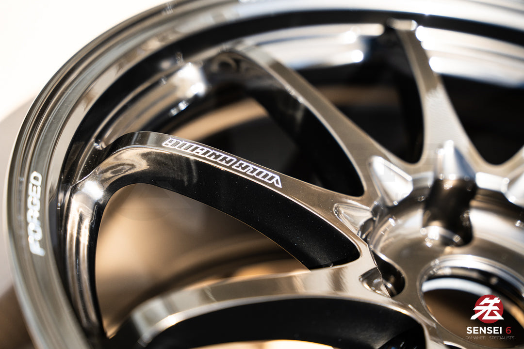 Volk CE28N-Plus / 18x9.5 +38 / 5x114.3 / Shining Bronze Metal (SZ)
