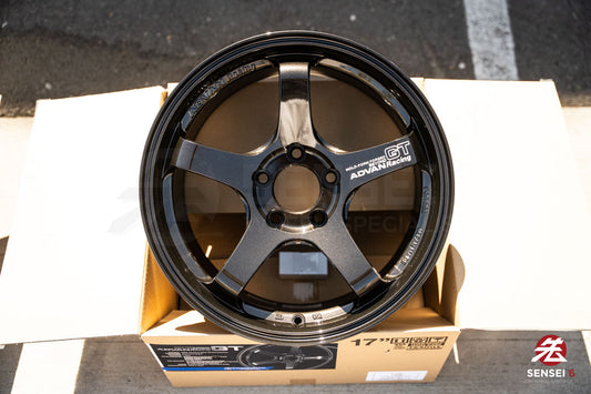 アドバン GT ビヨンド / 18x9.5 +38 / 5x114.3 / レーシングカッパーブロンズ