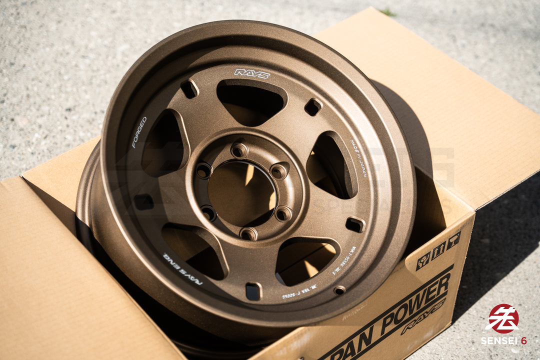 Rays 05X / 17x8.5 -10 / 6x139.7 / Matte Gunbronze (MZ)