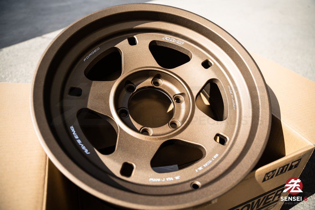 Rays 05X / 17x8.5 -10 / 6x139.7 / Matte Gunbronze (MZ)