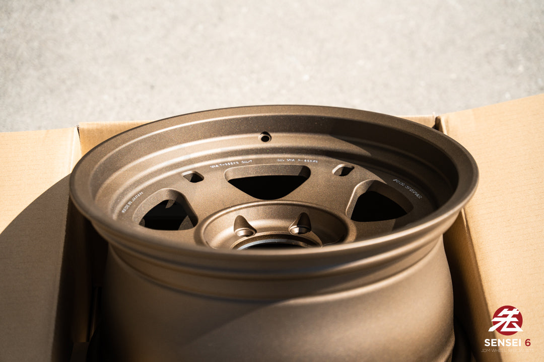 Rays 05X / 17x8.5 -10 / 6x139.7 / Matte Gunbronze (MZ)