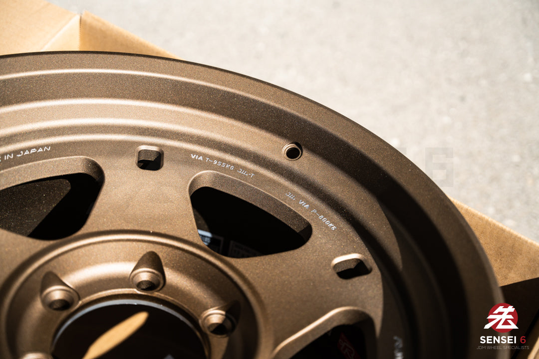 Rays 05X / 17x8.5 -10 / 6x139.7 / Matte Gunbronze (MZ)