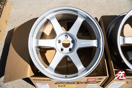 Volk TE37 Ultra M-Spec / 20x10 +15, 20x11 +15 / 5x112 / Plata Diamante 