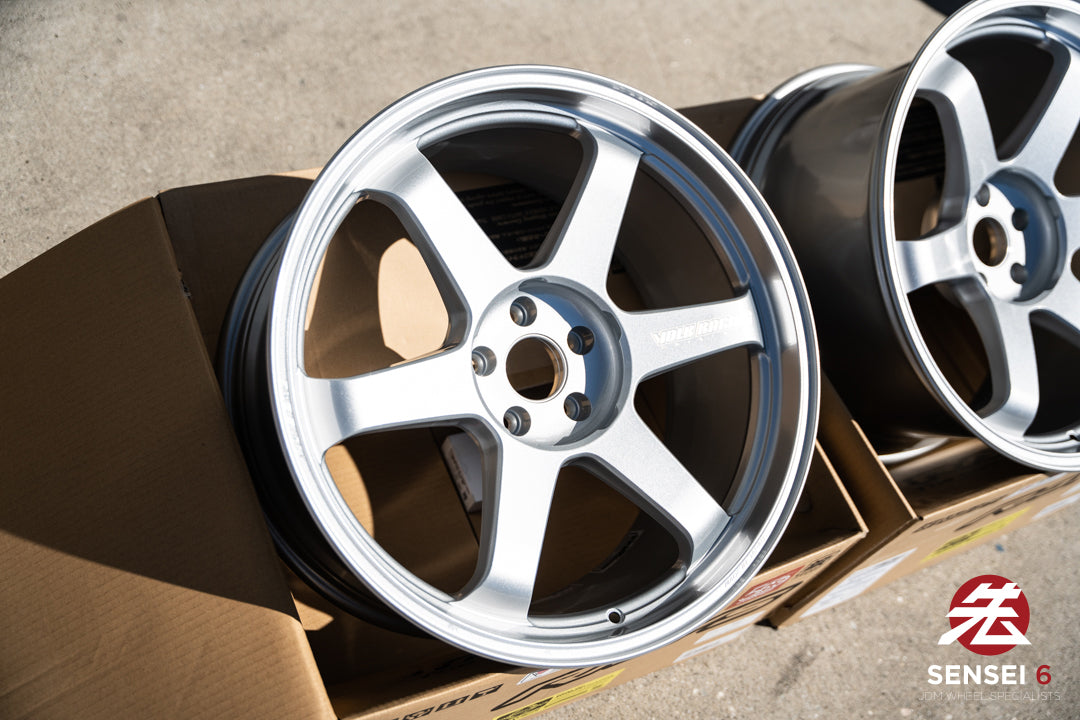 Volk TE37 Ultra M-Spec / 20x10 +15, 20x11 +15 / 5x112 / Plata Diamante 