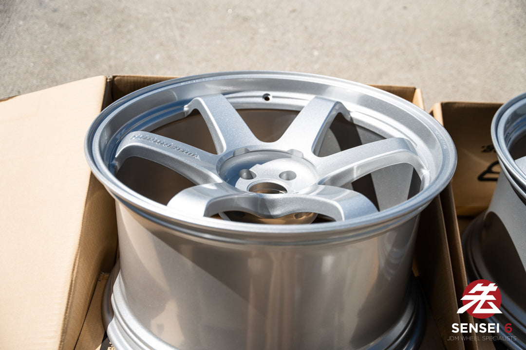 Volk TE37 Ultra M-Spec / 20x10 +15, 20x11 +15 / 5x112 / Plata Diamante 