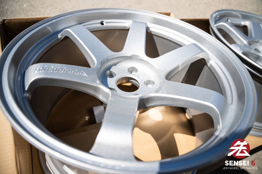 Volk TE37 Ultra M-Spec / 20x10 +15, 20x11 +15 / 5x112 / Plata Diamante 