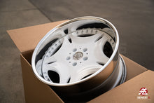 Load image into Gallery viewer, 18&quot; AME Gestalt Virouge (Used Wheels) / 5x114.3 / 18x9.5 -3, 18x9.5 -4 / White
