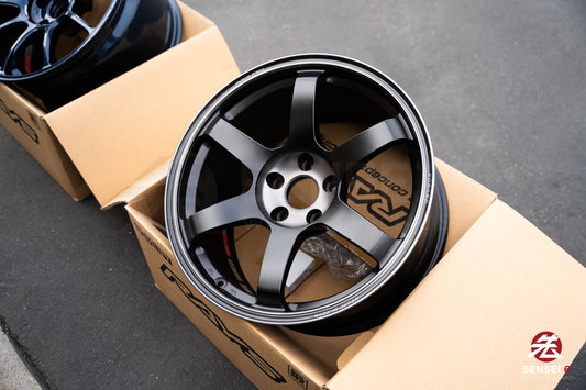 Volk TE37 Saga SL M-Spec / 18x9.5 +22 / 5x114.3 / Pressed Black (PB)