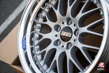 Load image into Gallery viewer, 18" BBS Style 42 [Step Lip] (Used Wheels Built to Order)

