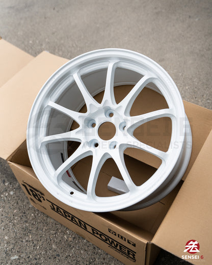 Volk CE28N-Plus / 18x9.5 +38 / 5x114.3 / Dash White (DW)