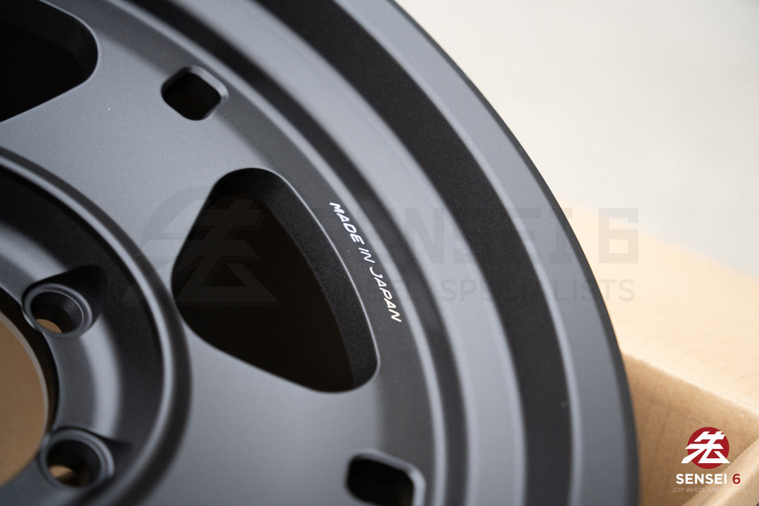 Rays 05X / 17x8.5-10 / 6x139.7 / Negro Explosión 2 (BT)