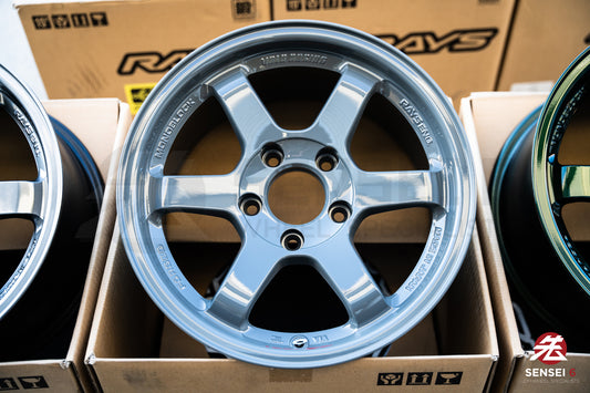 Volk TE37SL / 15x8 +32 / 5x114.3 / アームズグレー