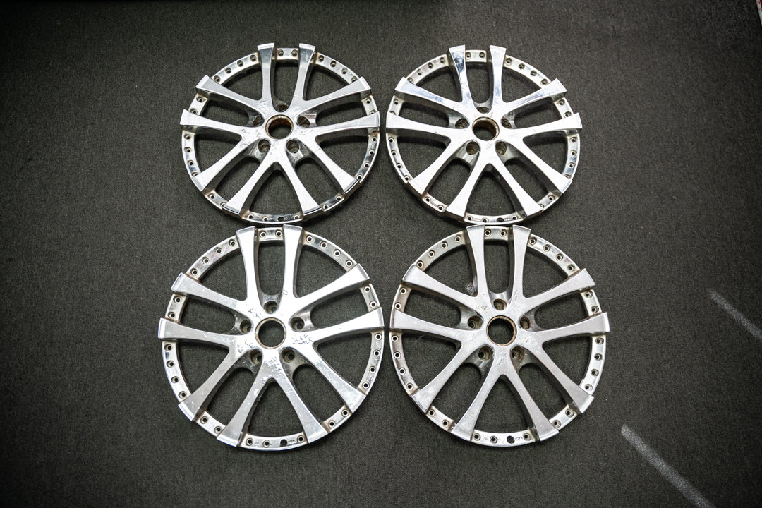 Caras Weds Kranze LXZ de 19"