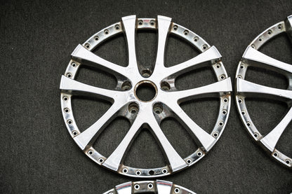 Caras Weds Kranze LXZ de 19"