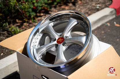 Work VSKF# / 18x9.5 +34 / 5x114.3 / Light Gray Silver (LGS)