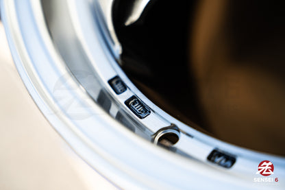 アドバン RG-D2 トラック用 / 17x8.5 -10 / 6x139.7 / マシニング＆レーシング ハイパーブラック