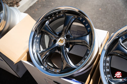 Work VSKF# / 18x9.5 +22, 18x9.5 +21 / 5x114.3 / Brilliant Silver Black (BSB)