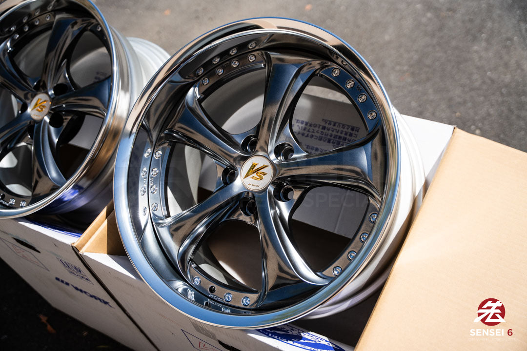 Work VSKF# / 18x9.5 +22, 18x9.5 +21 / 5x114.3 / Brilliant Silver Black (BSB)