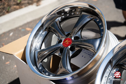 Work VSKF# / 18x9.5 +22, 18x9.5 +21 / 5x114.3 / Brilliant Silver Black (BSB)