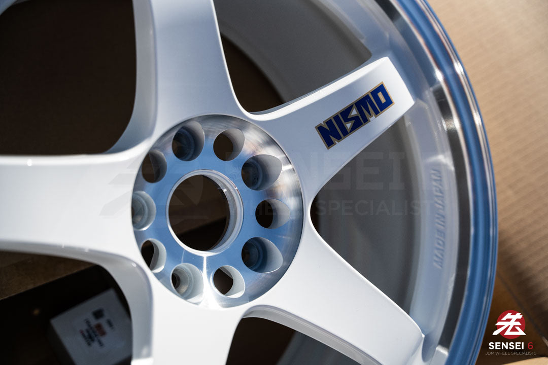 ニスモ LMGT4 / 18x10.5 +15 / 5x114.3 / ブラック