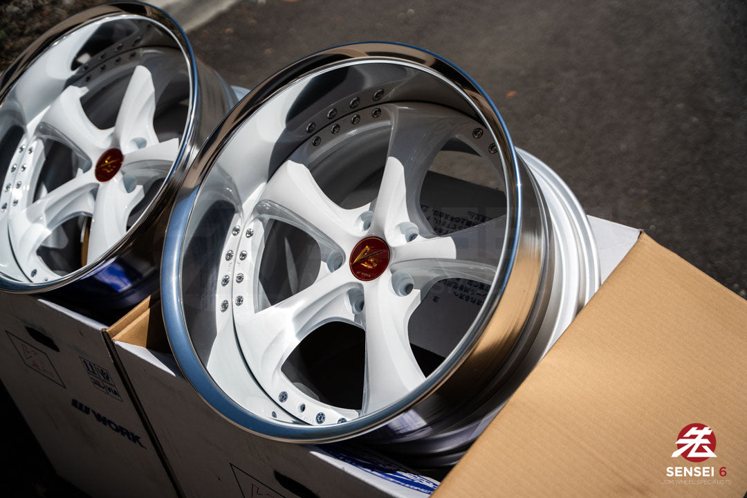 Work VSKF# / 18x10 +2, 18x11 -4 / 5x114.3 / White (WHT)