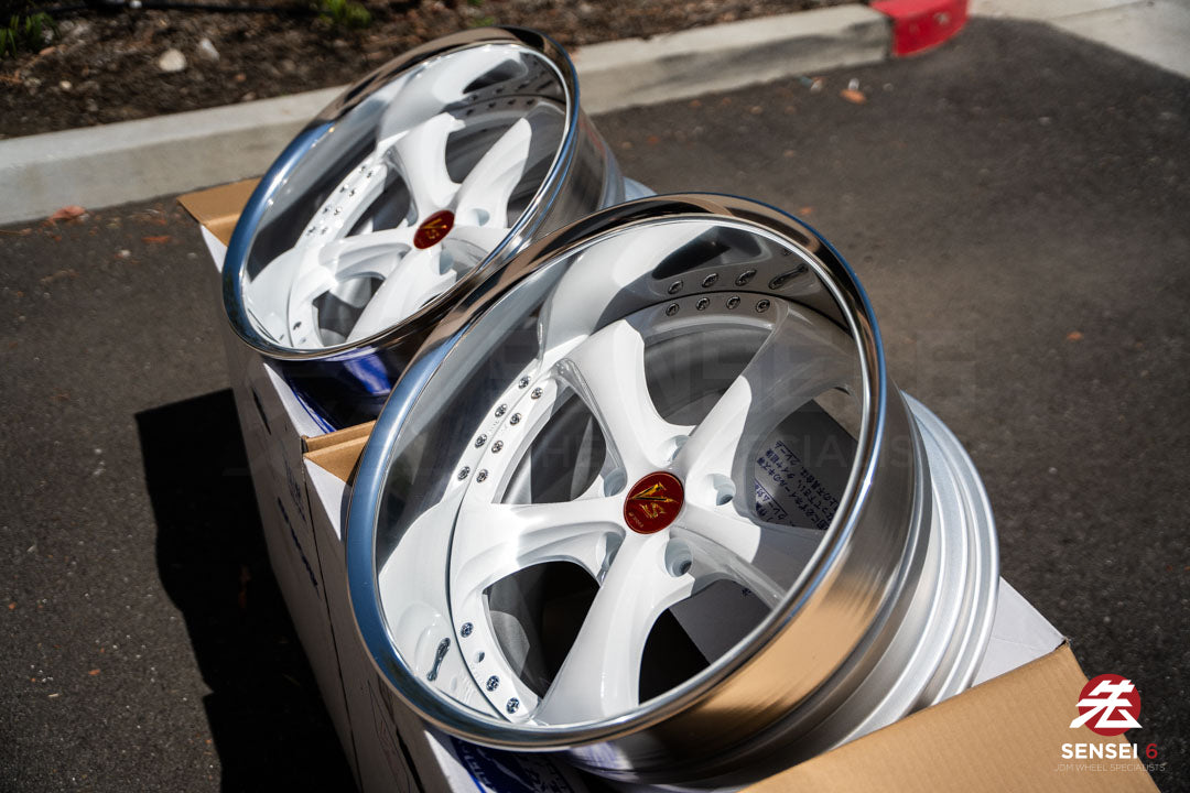 Work VSKF# / 18x10 +2, 18x11 -4 / 5x114.3 / White (WHT)