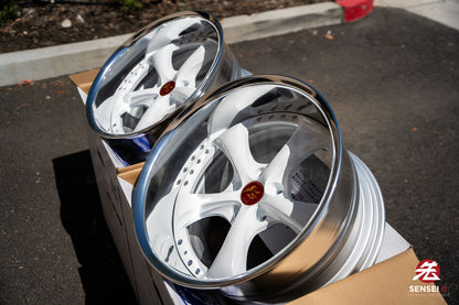 Work VSKF# / 18x10 +2, 18x11 -4 / 5x114.3 / White (WHT)