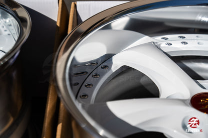 Work VSKF# / 18x10 +2, 18x11 -4 / 5x114.3 / White (WHT)