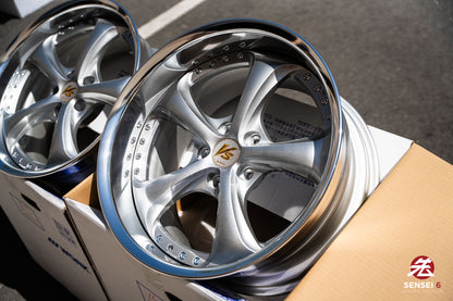 Work VSKF# / 18x9 +16, 18x10 +21 / 5x114.3 / Light Gray Silver (LGS)