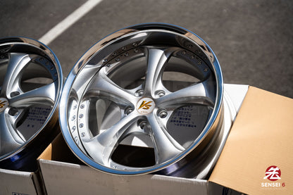 Work VSKF# / 18x9 +16, 18x10 +21 / 5x114.3 / Light Gray Silver (LGS)