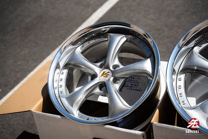 Work VSKF# / 18x9 +16, 18x10 +21 / 5x114.3 / Light Gray Silver (LGS)