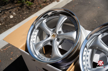 Work VSKF# / 18x9.5 +22, 18x9.5 +21 / 5x114.3 / Light Gray Silver (LGS)