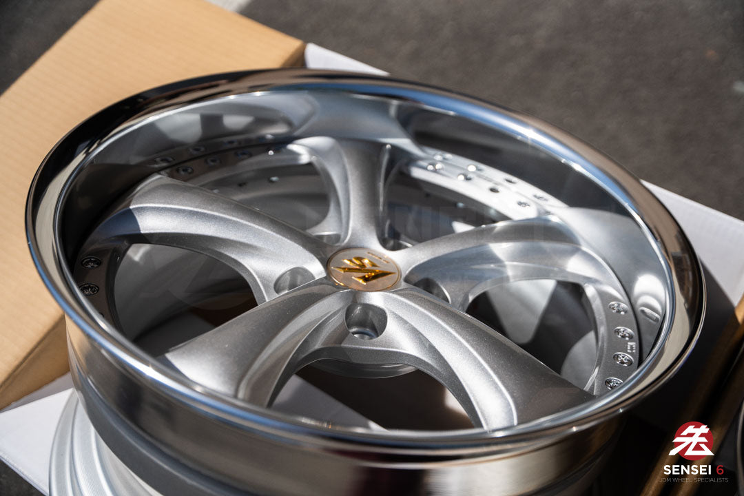 Work VSKF# / 18x9.5 +22, 18x9.5 +21 / 5x114.3 / Light Gray Silver (LGS)