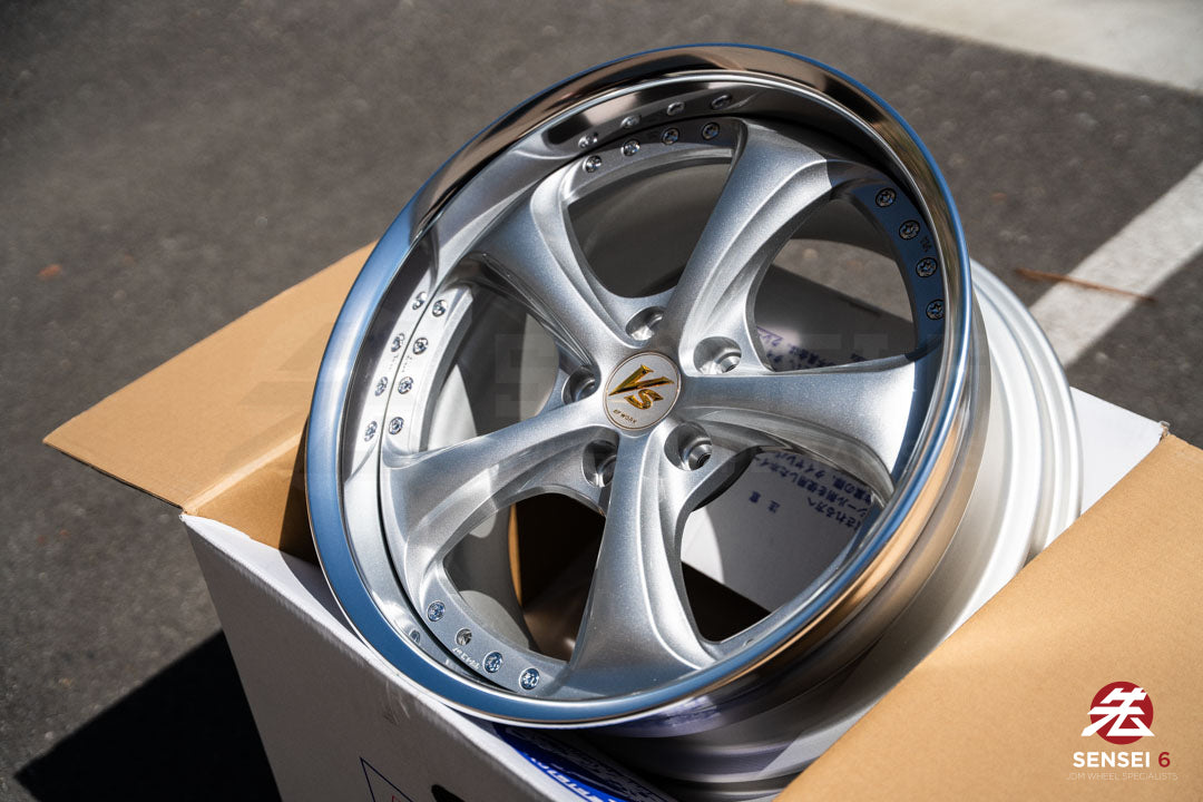 Work VSKF# / 18x9.5 +34 / 5x114.3 / Light Gray Silver (LGS)