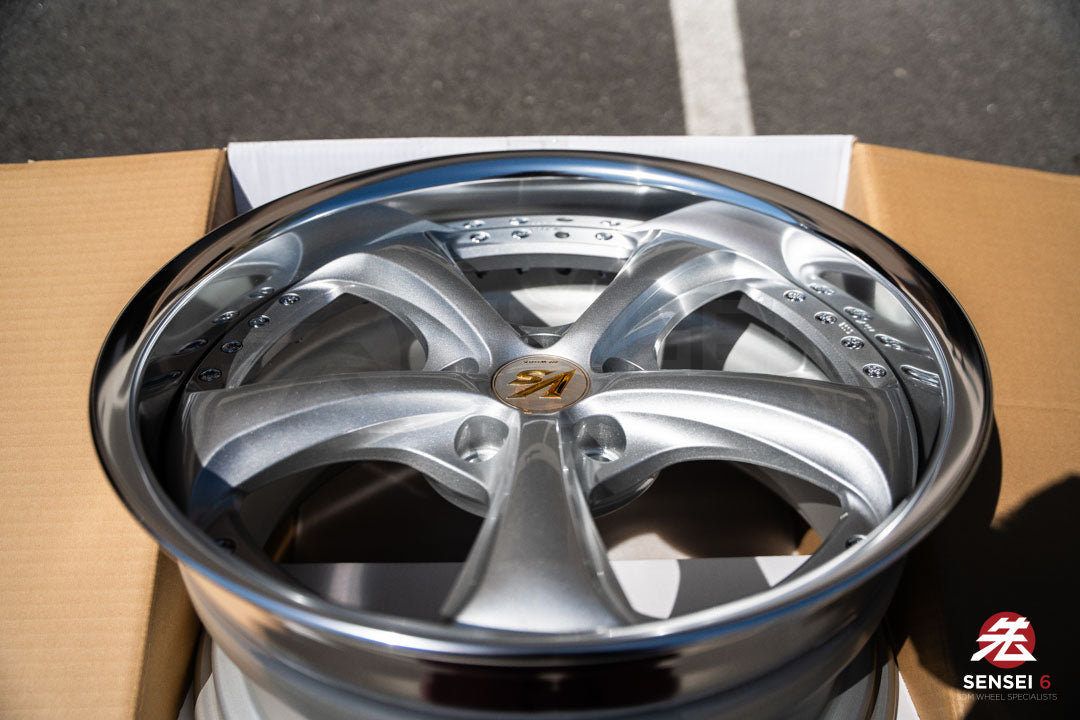 Work VSKF# / 18x9.5 +34 / 5x114.3 / Light Gray Silver (LGS)