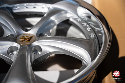 Work VSKF# / 18x9.5 +34 / 5x114.3 / Light Gray Silver (LGS)
