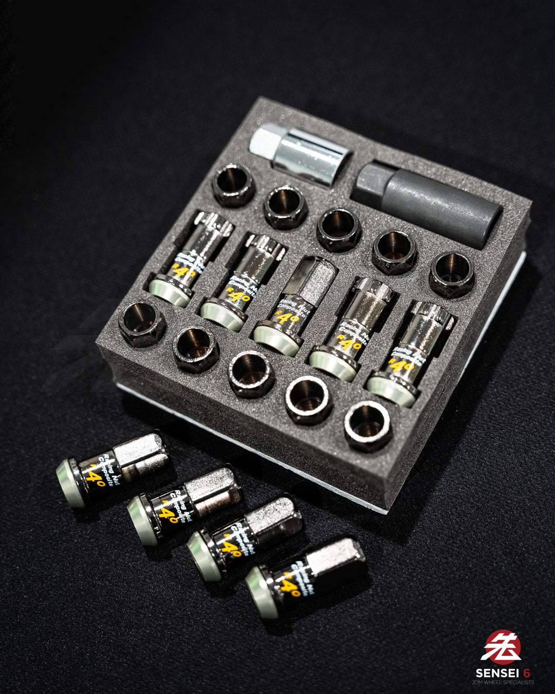 [IN STOCK] Project Kics R40 Lug & Lock Set (20 + 4pcs) / M12x1.50 / Glorious Black