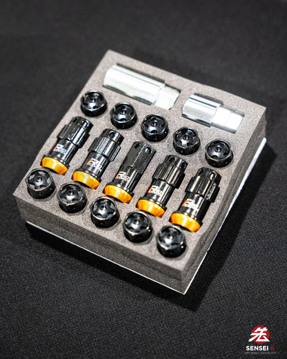 [IN STOCK] Project Kics R40 iCONIX M14 Lock & Nut Set (16 + 4 pcs) / M14x1.50 / Black + Black Aluminum Caps