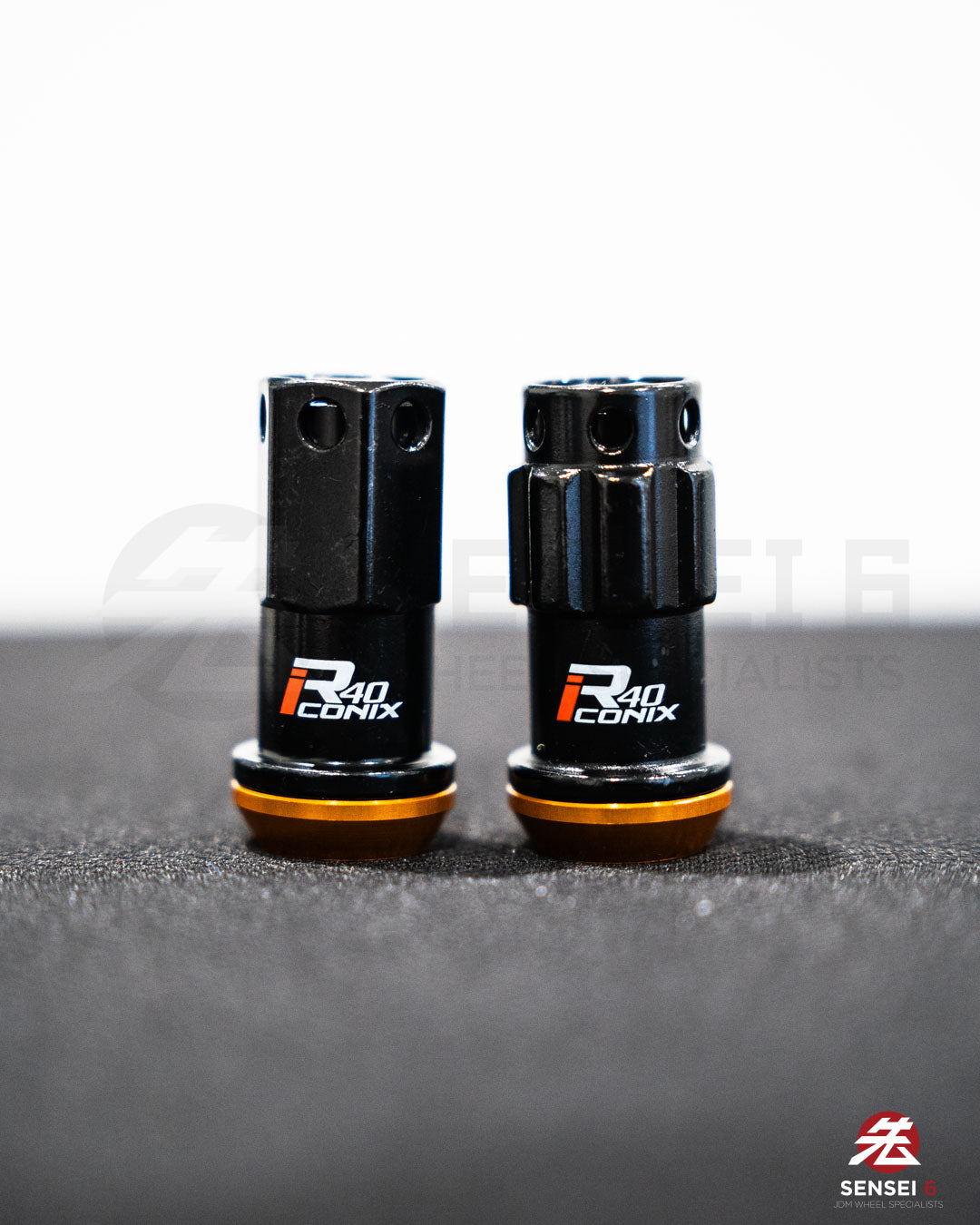 [IN STOCK] Project Kics R40 iCONIX M14 Lock & Nut Set (16 + 4 pcs) / M14x1.50 / Black + Black Aluminum Caps