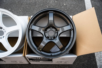 AME Tracer GTV / 18x9.5 +22 / 5x114.3 / Gun Black (DGM)