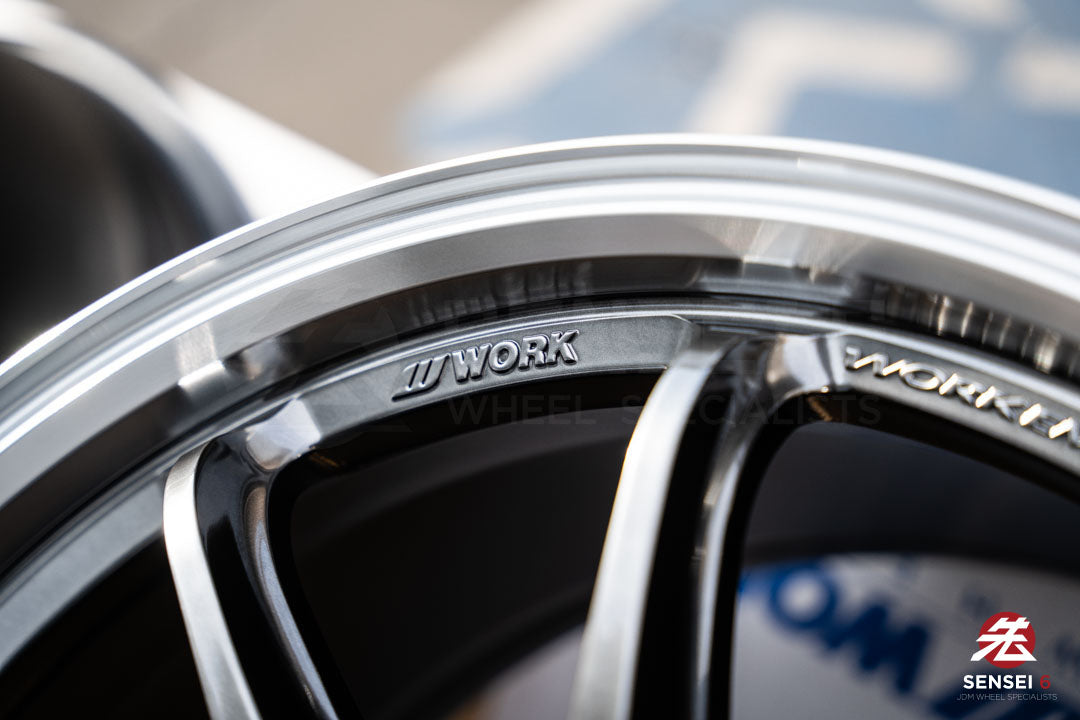 Work Emotion ZR10 1P / 19x9.5 +38 / 5x114.3 / Llanta Glim Black con corte de diamante (GTKRC)