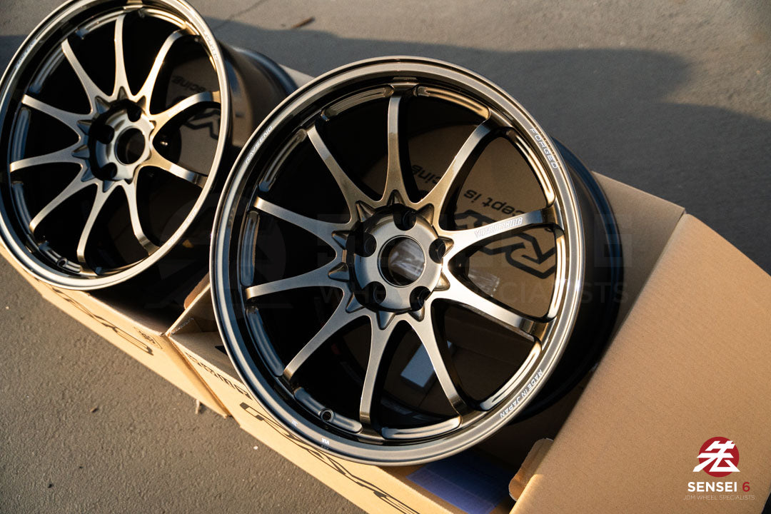 Volk CE28N-Plus / 18x9.5 +22, 18x11 +34 / 5x112 / Metal bronce brillante