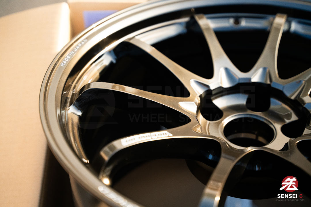 Volk CE28N-Plus / 18x9.5 +22, 18x11 +34 / 5x112 / Metal bronce brillante